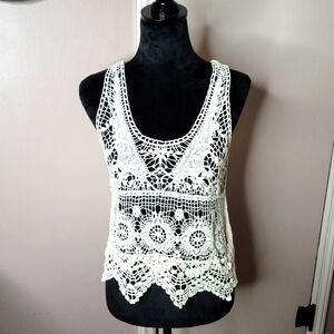 🫧Almost Famous Crochet Sleeveless Top